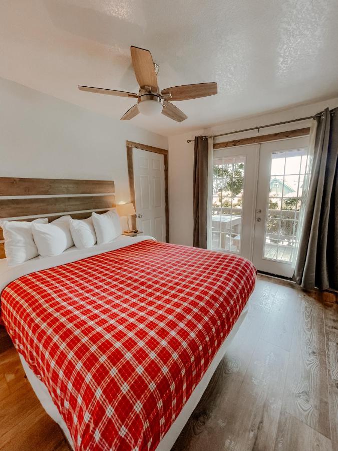 View Crest Lodge Тринидад Экстерьер фото